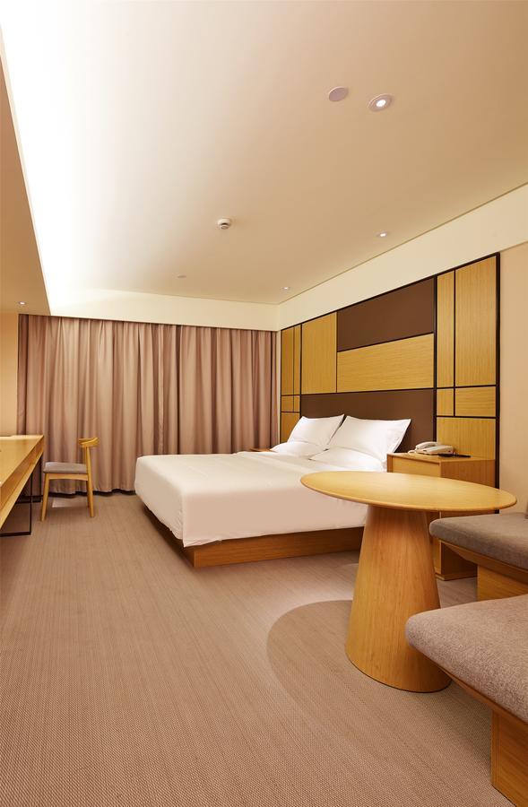 Ji Hotel Jiayuguan Pedestrian Street Zewnętrze zdjęcie